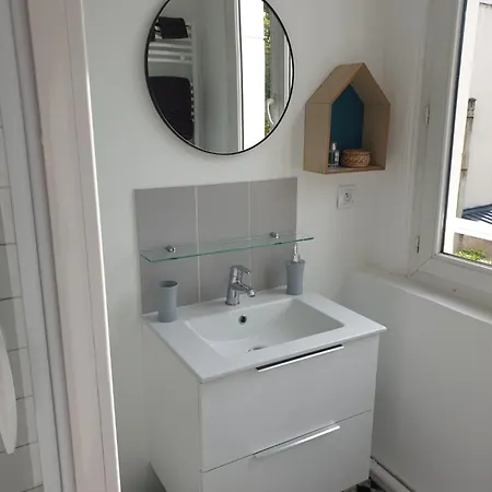 Meuble Tres Cosy A Proximite De Toutes Commodites Appartement *